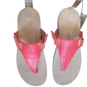 Vionic Women's Wanda T'Strap SZ 7 Poppy Sandals